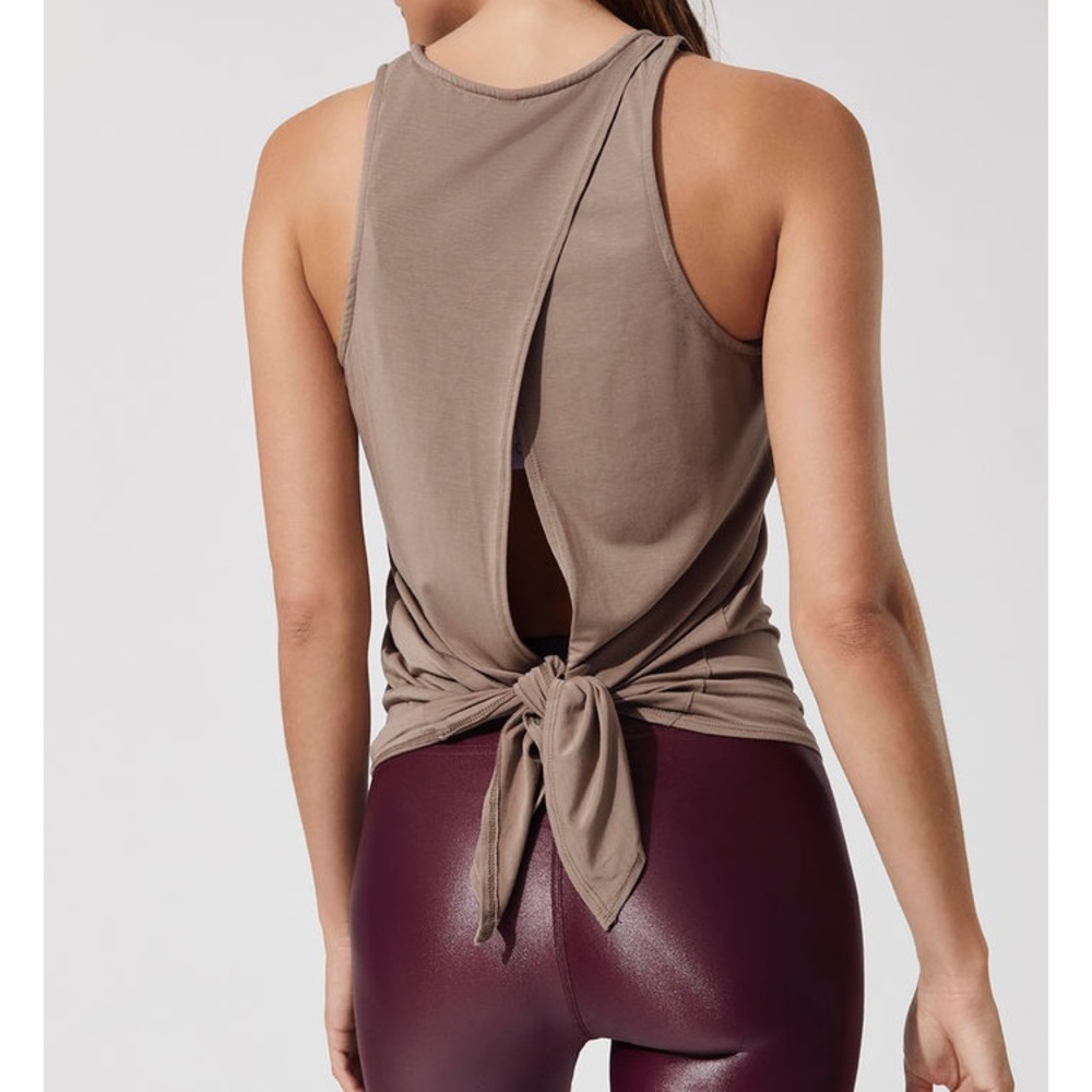 NWT Carbon38 Rally Tank Top Tan Brown Tie Back M